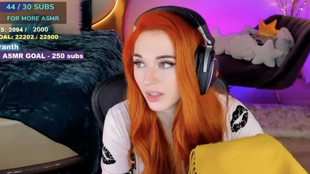 amouranth streaming
