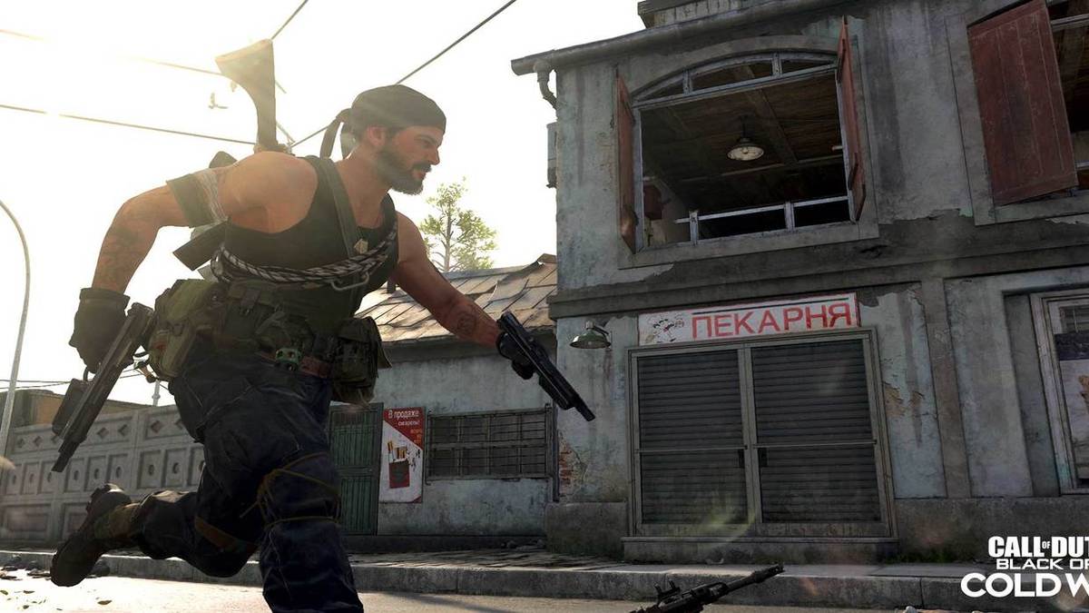 cod black ops cold war standoff gameplay woods running with amp63