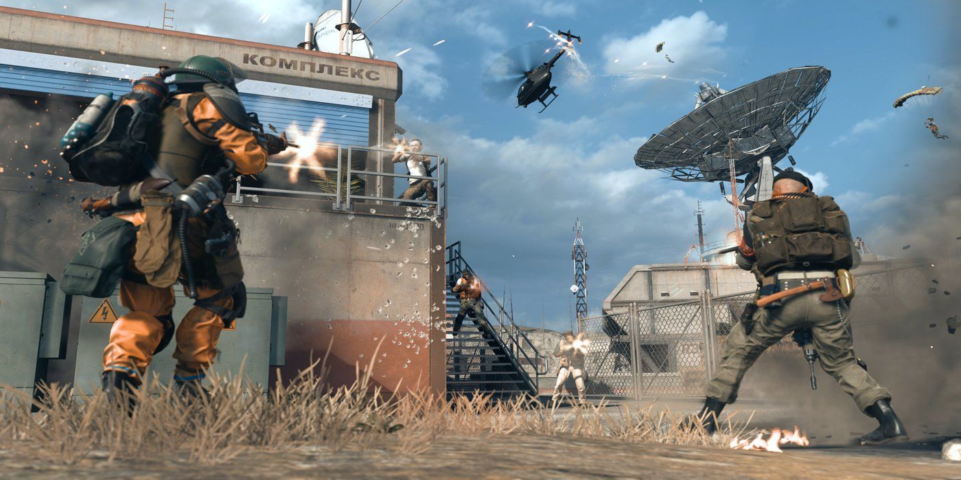 cod warzone fighting by summit