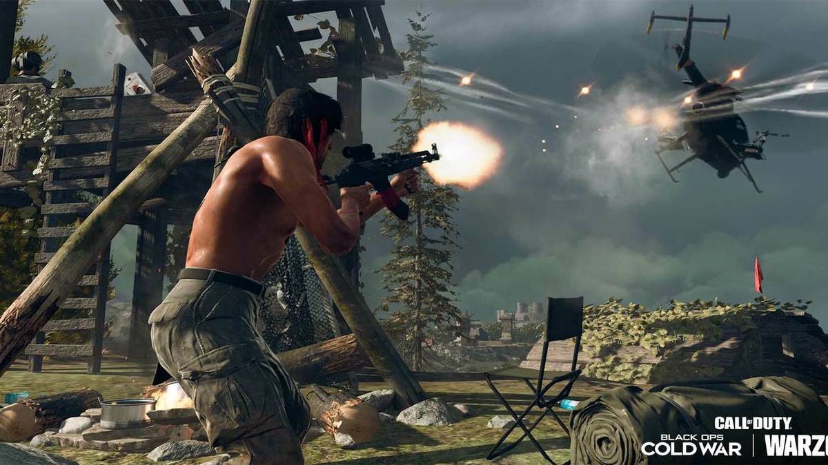 cod warzone rambo shooting at helicopter