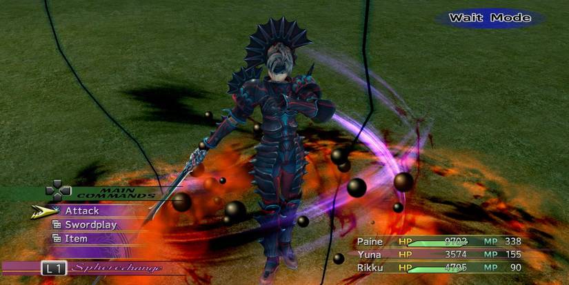 final fantasy x-2 paine in dark knight dressphere during combat