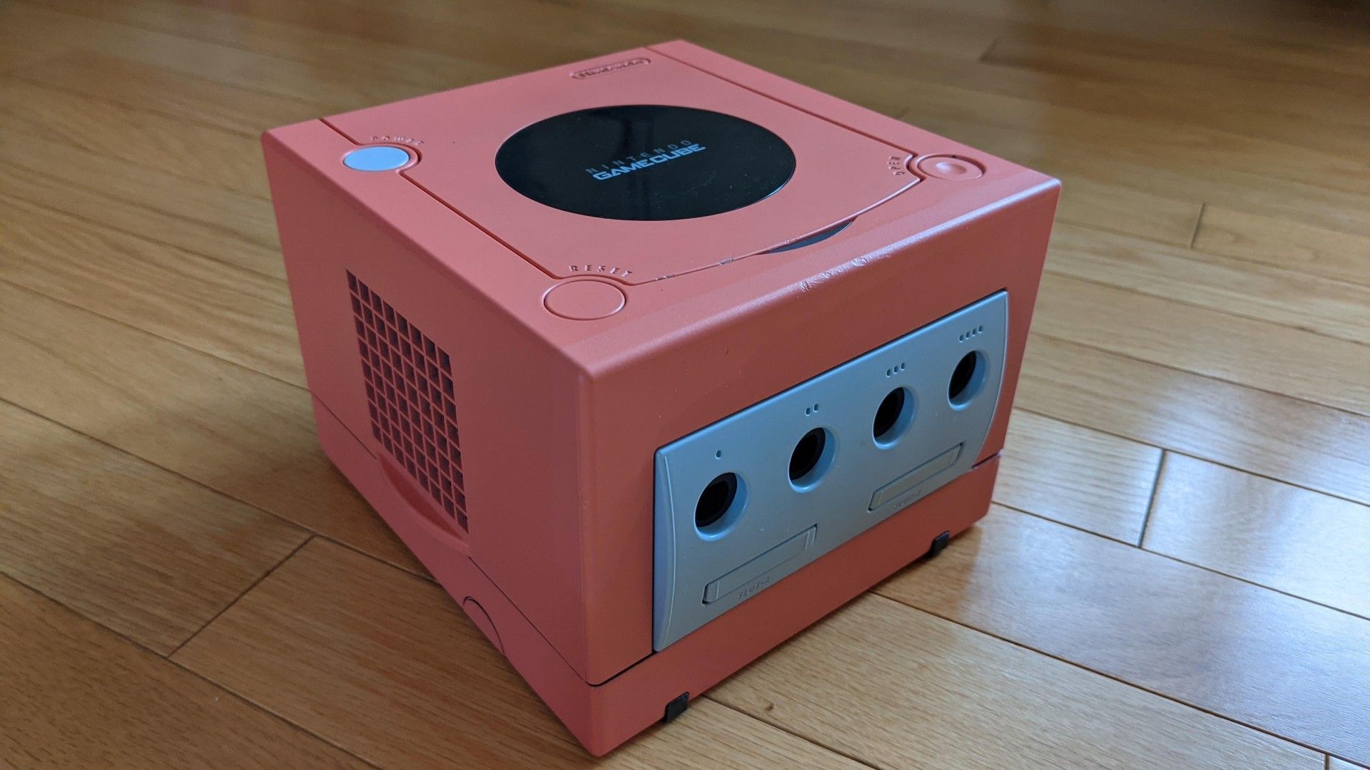 fan made gamecube pc shell