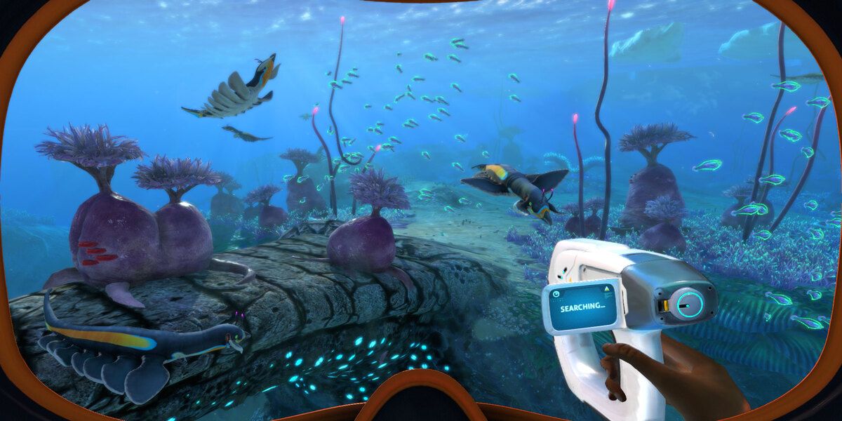 Holding Scanner underwater