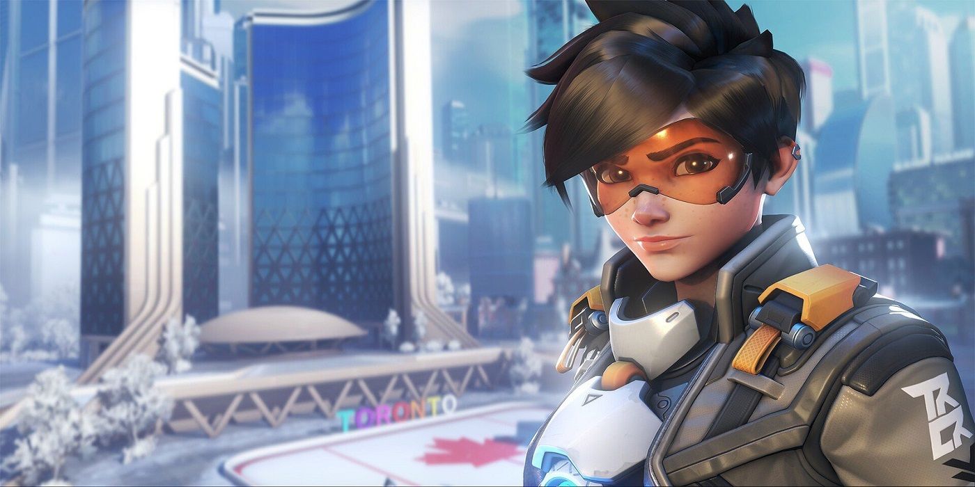One fan shared her cosplay of Tracer's look in Overwatch 2