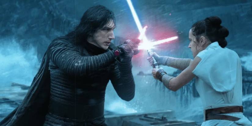 Kylo Ren and Rey duel in Star Wars The Rise of Skywalker