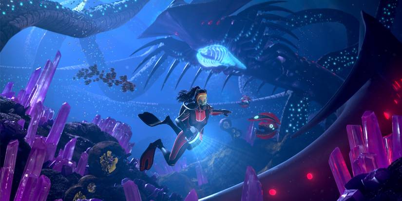 subnautica below zero - shadow leviathan approaching protagonist