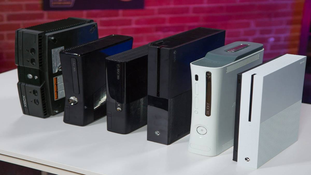 original-xbox-to-xbox-one-s-size-comparison