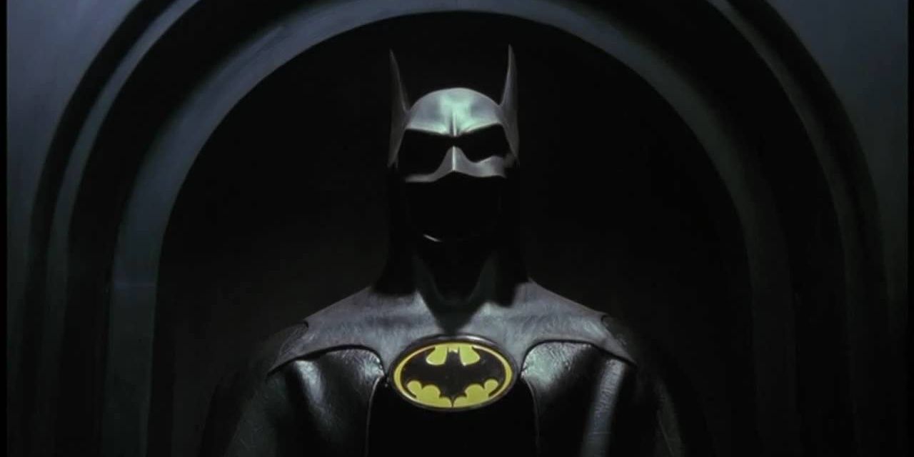 Batman suits up in Batman from 1989
