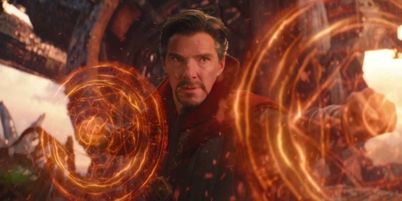 Doctor Strange using shields to fight Thanos on Titan in Avengers Infinity War MCU