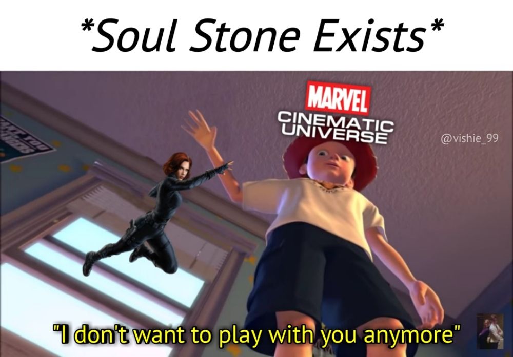 MCU Meme About Marvel Giving Up Black Widow Once The Soul Stone Exists