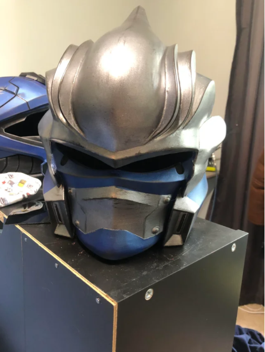 Halo Fan Creates Impressive Hayabusa Armor Helmet Replica