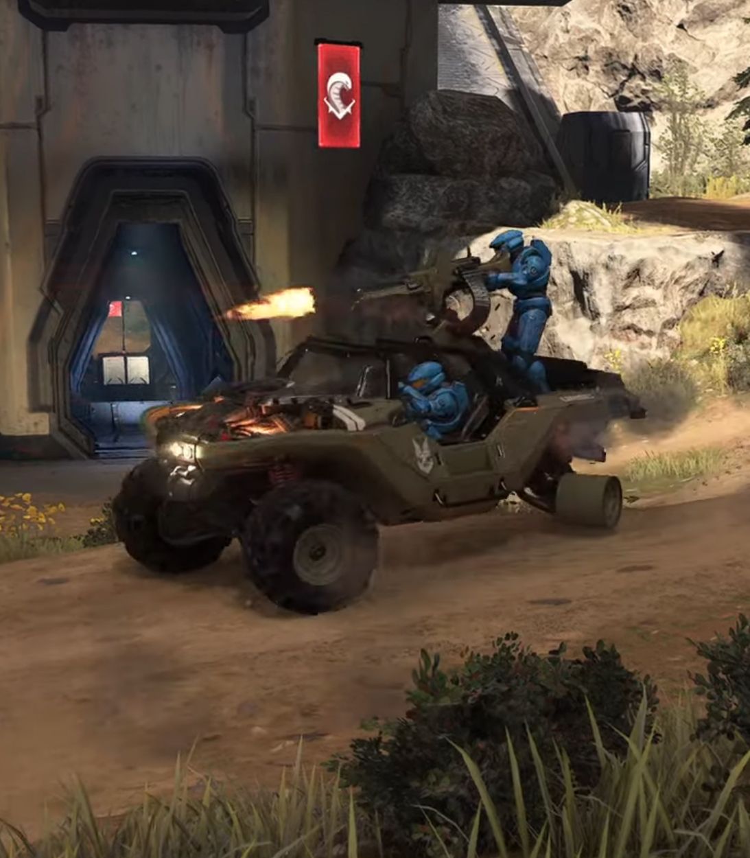 Halo Fan Spots UNSC-Themed Cybertruck in Public
