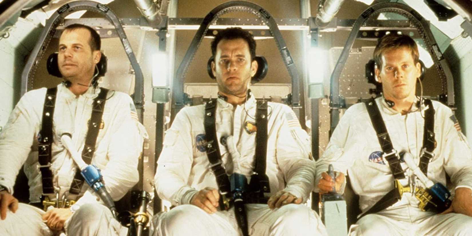 Tom Hanks, Bill Paxton, and Kevin Bacon as astronauts in Apollo 13
