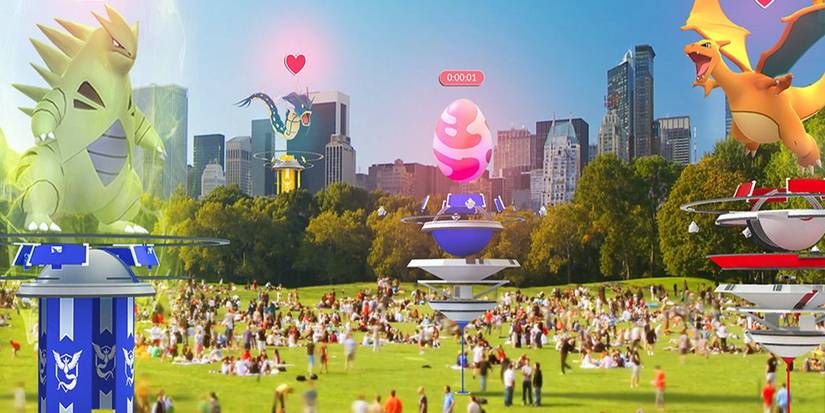 A gathering of players near Raid Boss Spots