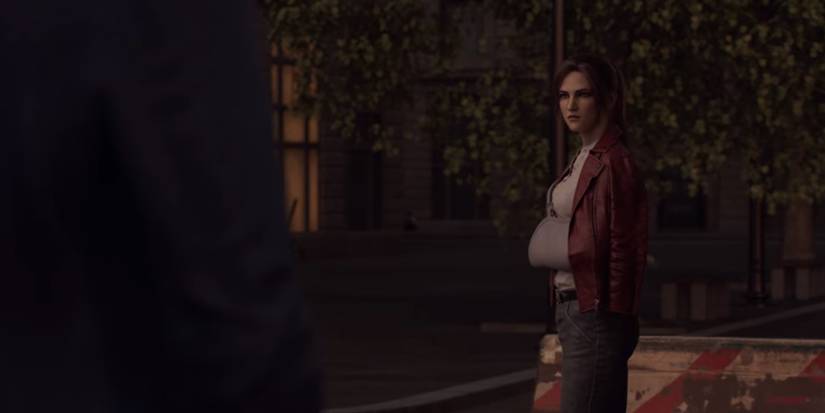 Claire says her goodbyes to Leon