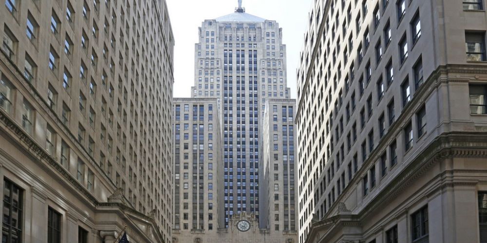 DC Places Fans Visit Chicago Board of Trade Building