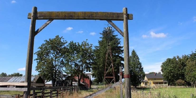 DC Places Fans Visit Kent Farm Vancouver