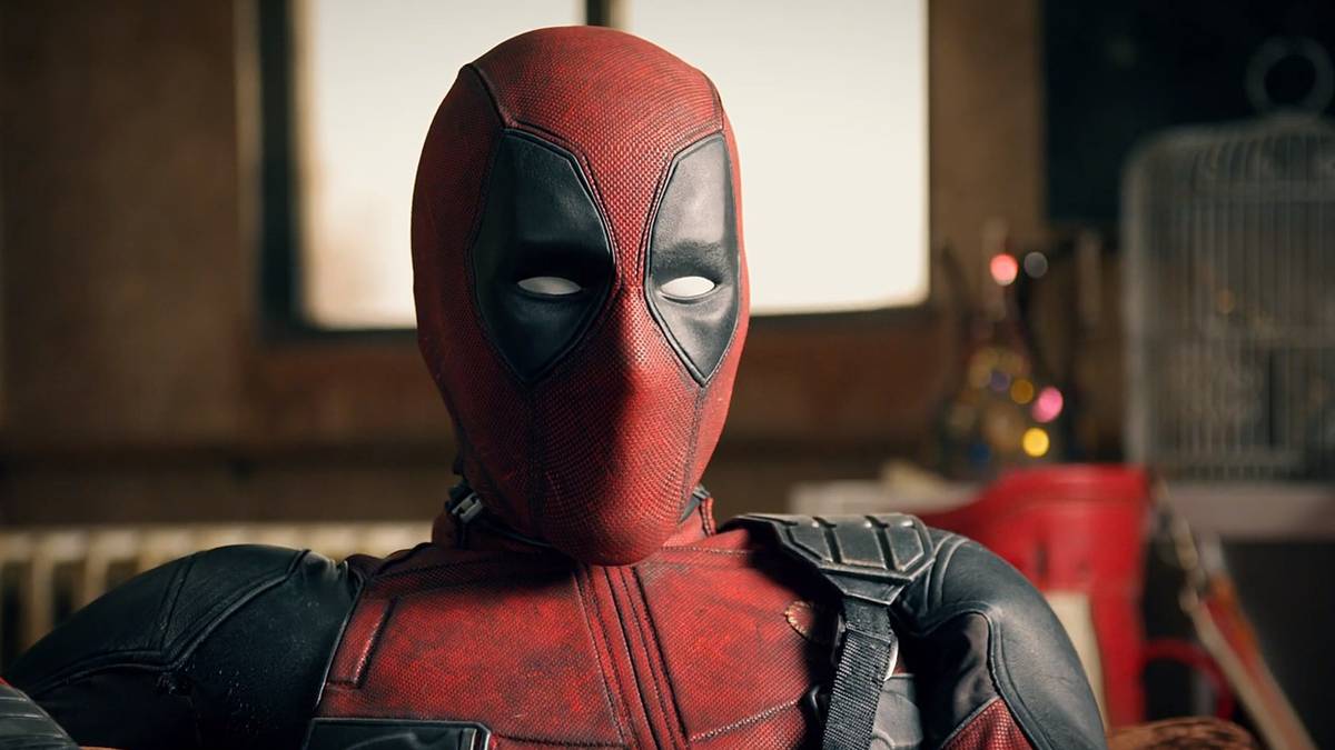 Deadpool reacts to Free Guy trailer