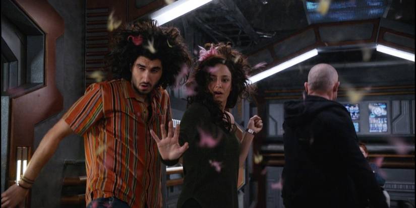 Legends of Tomorrow 10 Tarazi Siblings