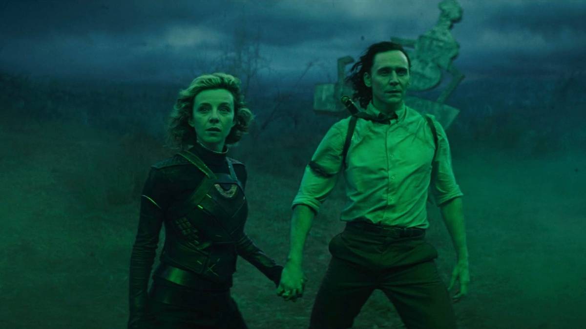 Loki and Sylvie green lights