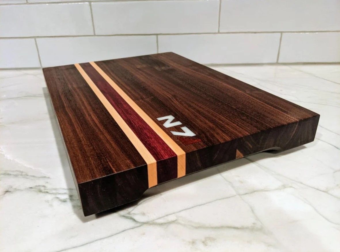 N7 cutting board