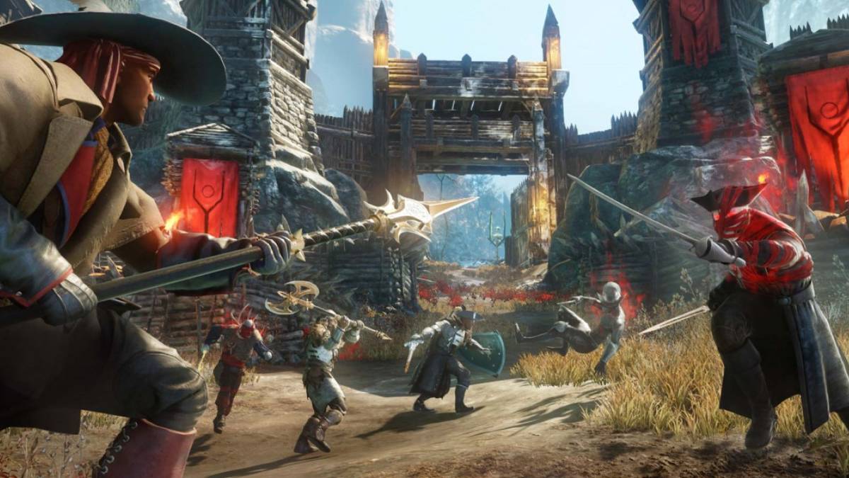 New World two people fighting with a war in the background