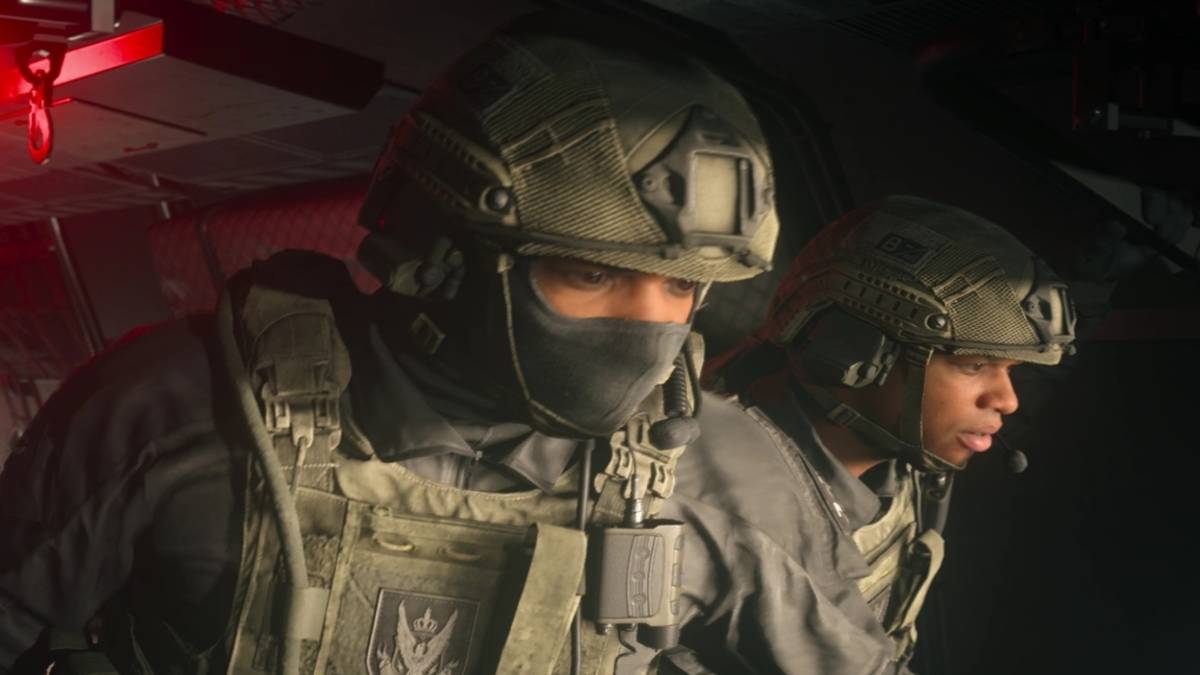 cod warzone mil sims in plane