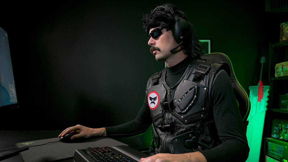 dr disrespect criticizes call of duty warzone 1