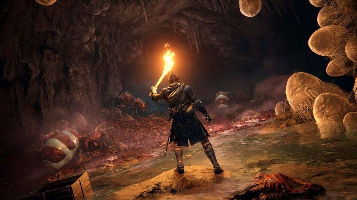 elden-ring-torch-cave-exploring