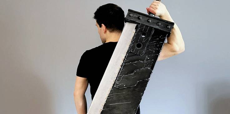 final fantasy 7 remake fan makes cloud buster sword 2