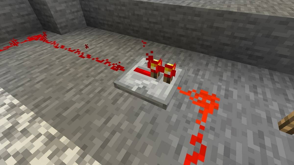 Minecraft Redstone circuit in cave