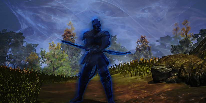 A Nightblade shrouded in invisibility