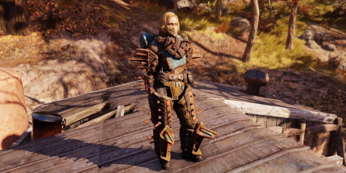 Fallout 76 player in trapper armor