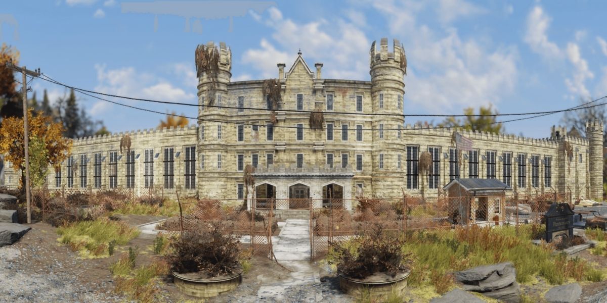 Fallout 76 outside the front of the Eastern Regional Penitentiary