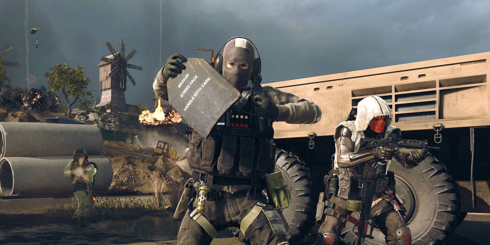 Warzone Operator Applying Shields