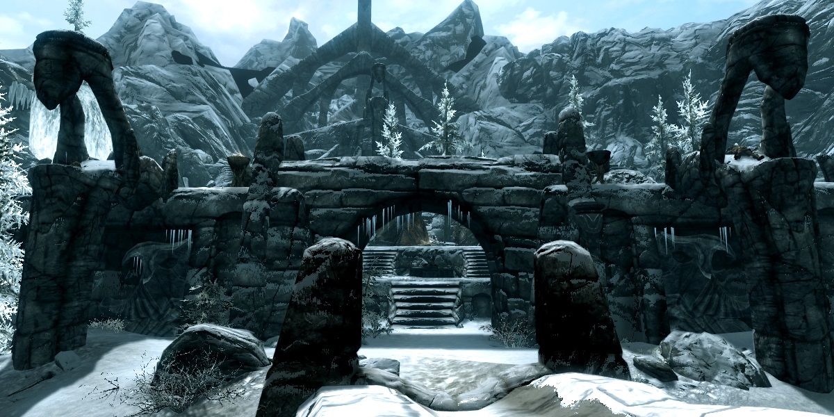 Skyrim's Hag's End Dungeon Which Has The Ancient Shrouded Armor