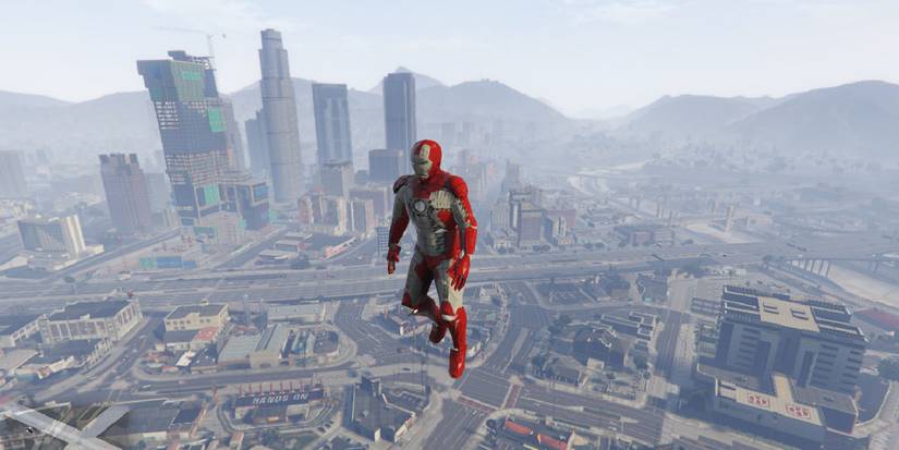 Superhero-Mod-10-Weirdest-GTA-Mods-Ever