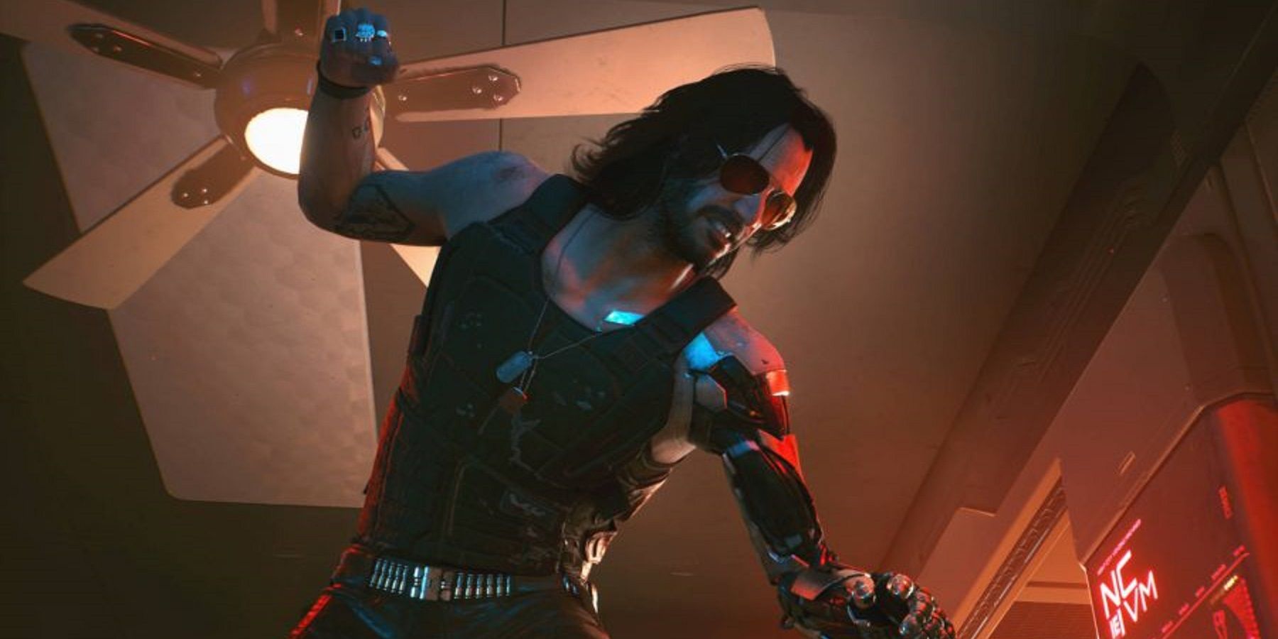 Cyberpunk 2077's Johnny Silverhand getting ready to throw a punch.