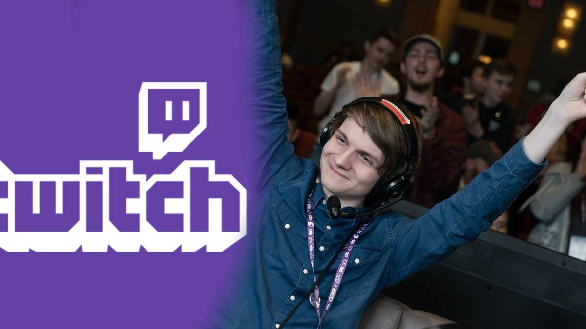 Linkus7 with the purple Twitch logo