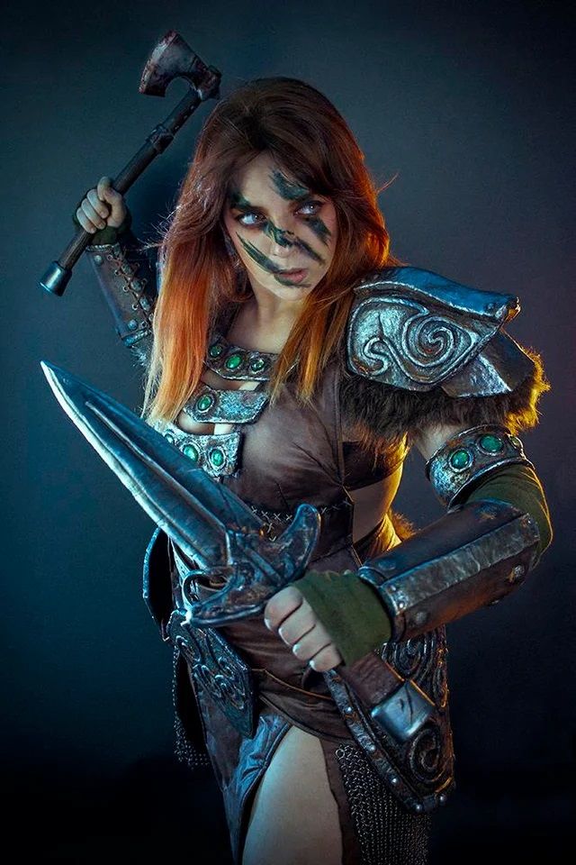Image showing a user dressed as the Skyrim character Aela the Huntress.