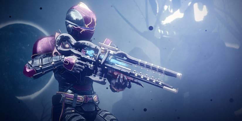 A Guardian wielding Ager's Scepter in Destiny 2.