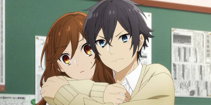 Horimiya Horu and Miyamura Hug at School