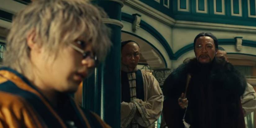 Rurouni Kenshin Enishi Yukishiro speaking with Wu Heixing and his bodyguards