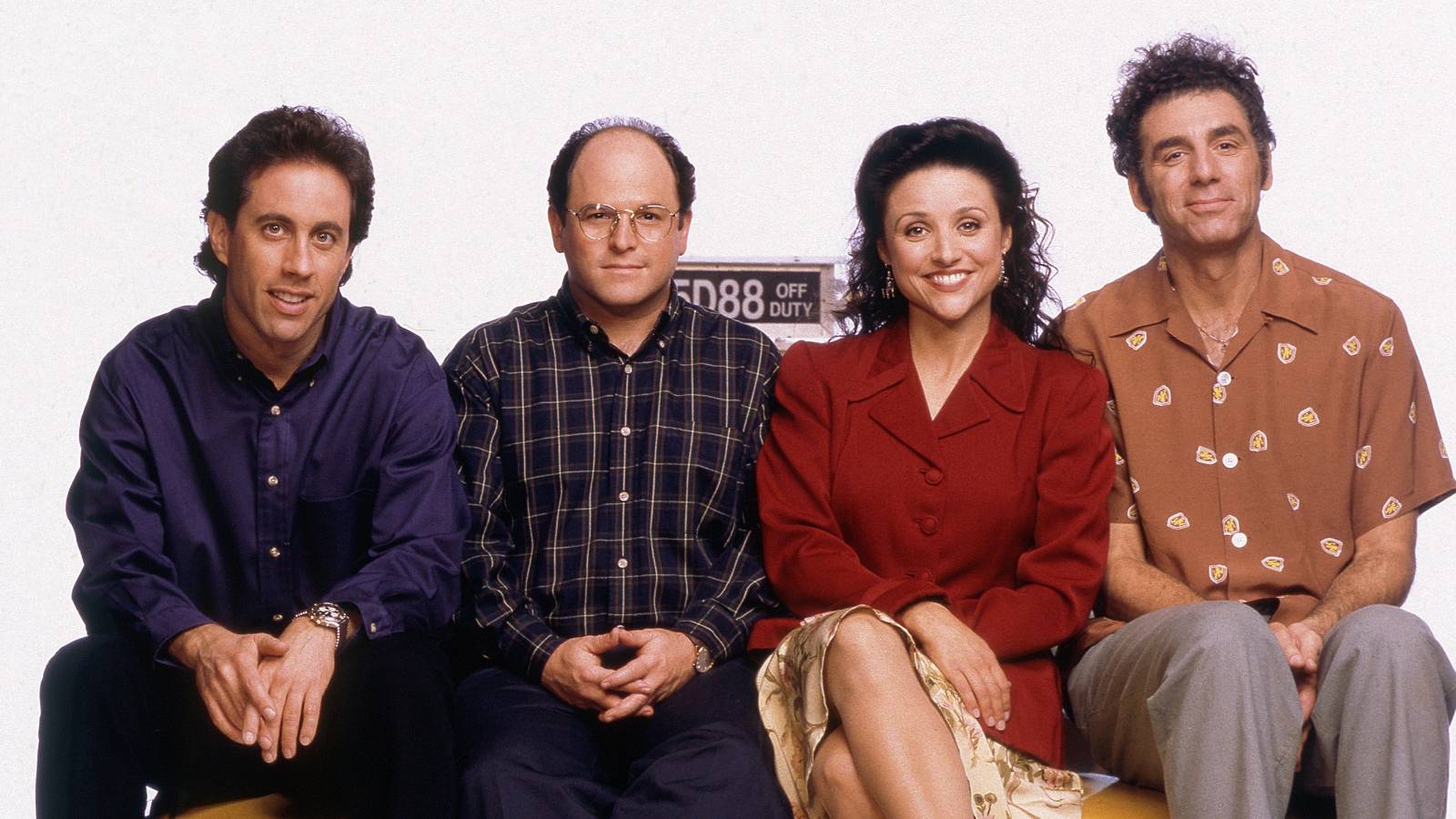Seinfeld cast sitting