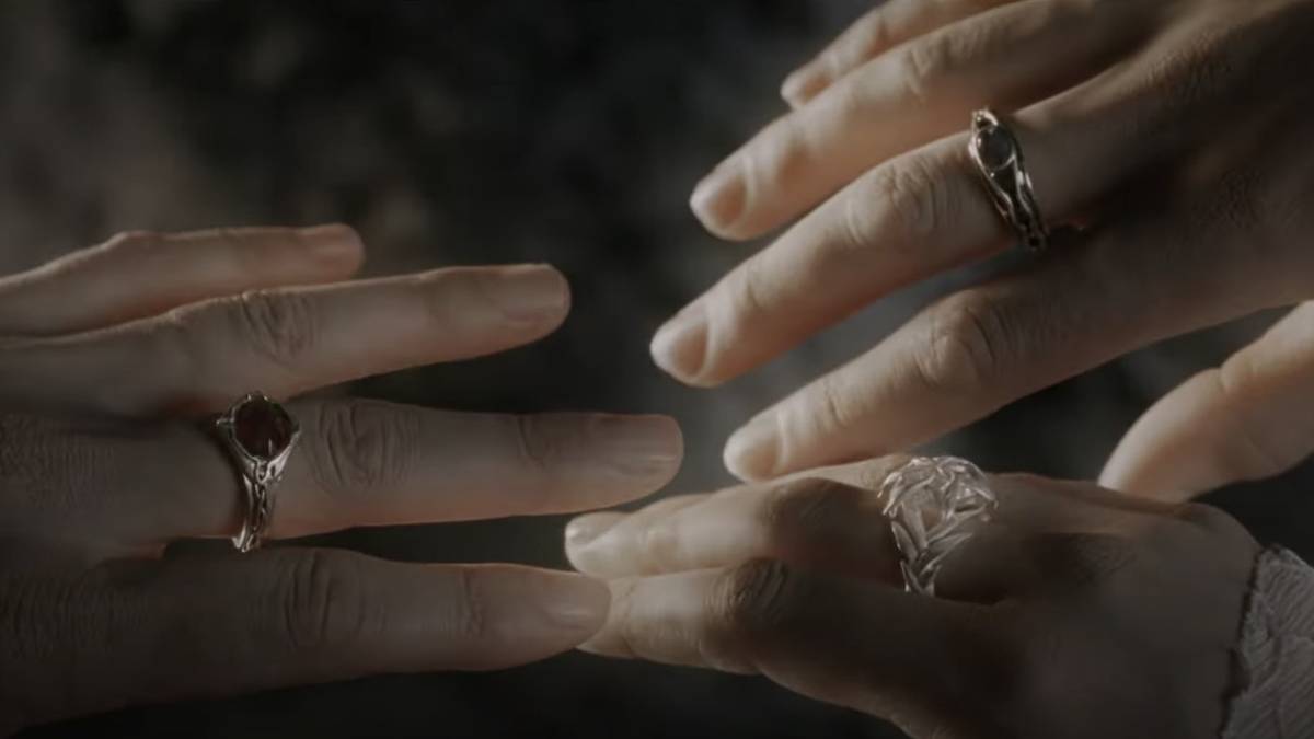 lotr elven rings on hands Cropped