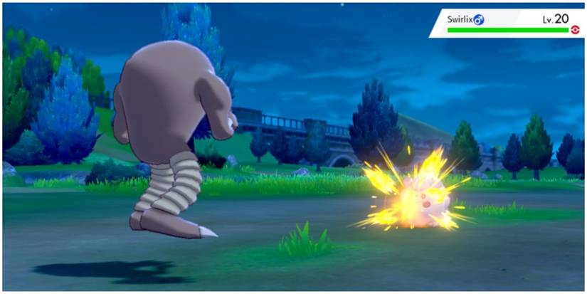pokemon sword and shield hitmonlee using struggle on swirlix