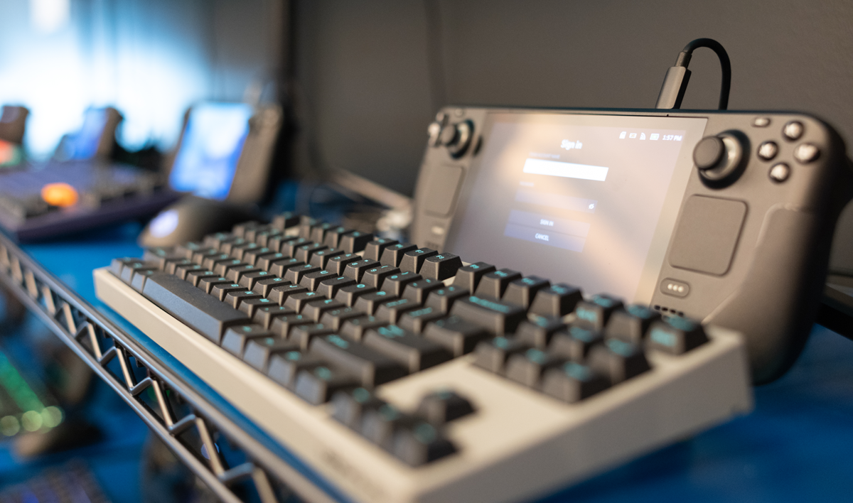 A close up photo of the Steam Deck dev-kit with a keyboard in front of it.