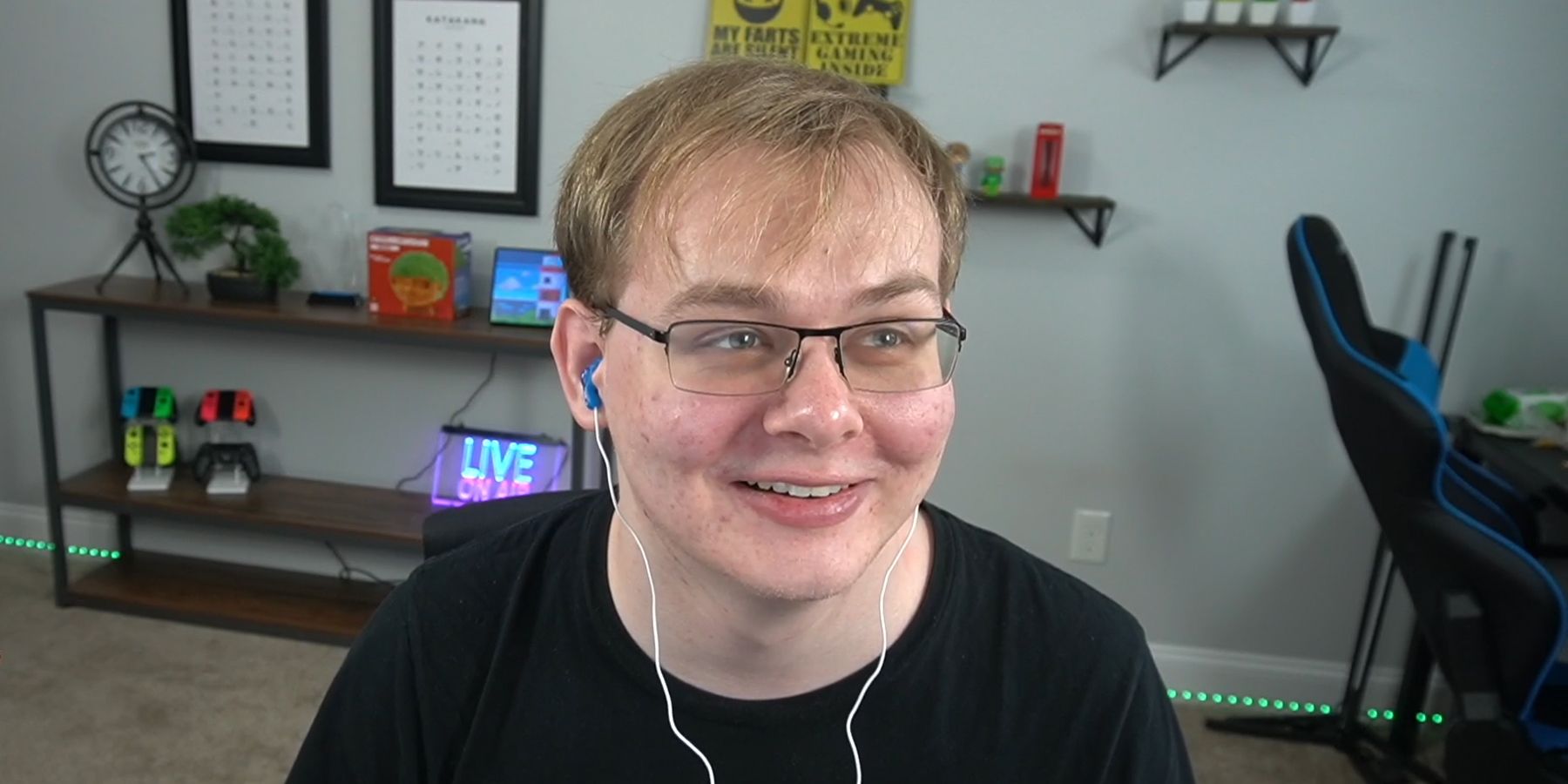 A screenshot of CallMeCarson sat in his room during his first Twitch stream since last year.