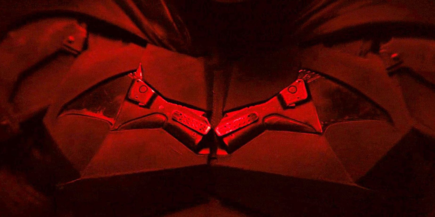 Bat Symbol Chest Cropped