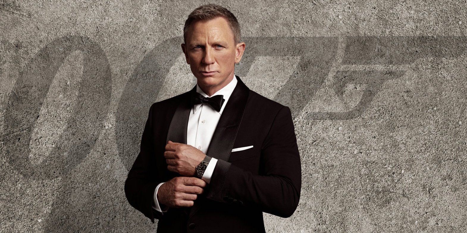007 No Time to Die James Bond in Tuxedo